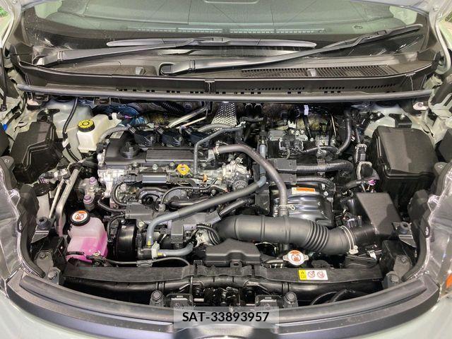 Toyota SIENTA 2026-05 7330088-17