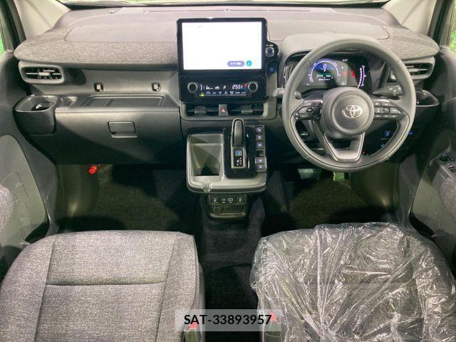 Toyota SIENTA 2026-05 7330088-1