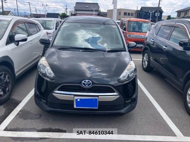 Toyota SIENTA 2015-08 7330124-1