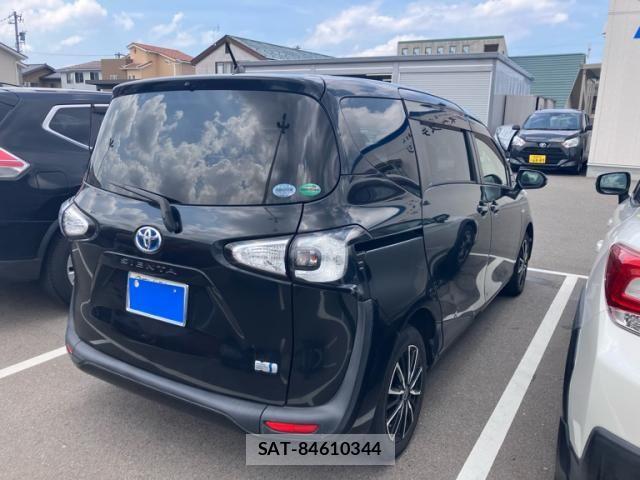 Toyota SIENTA 2015-08 7330124-3