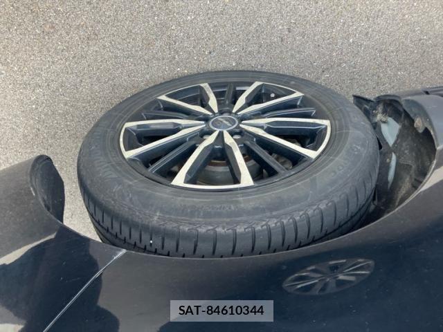 Toyota SIENTA 2015-08 7330124-7