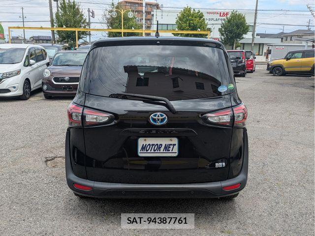 Toyota SIENTA 2021-04 7330119-19
