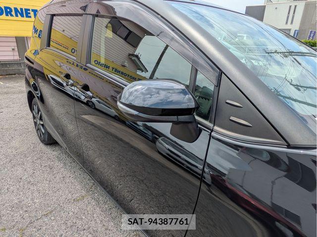 Toyota SIENTA 2021-04 7330119-23