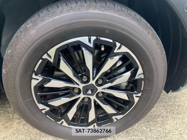 Toyota SIENTA 2025-09 7330087-20