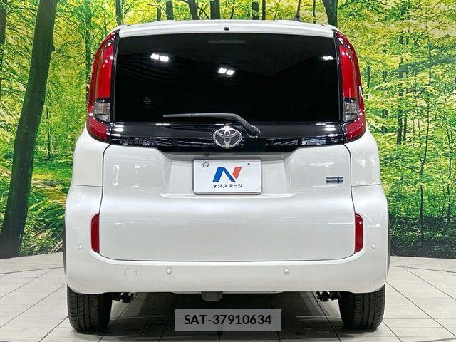 Toyota SIENTA 2023-04 7330108-15