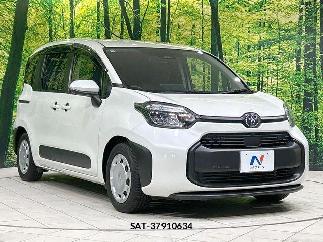 Toyota SIENTA 2023-04 7330108-16