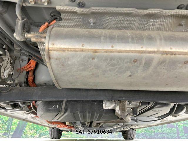 Toyota SIENTA 2023-04 7330108-18