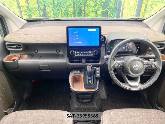 Toyota SIENTA 2023-08 7359847-1