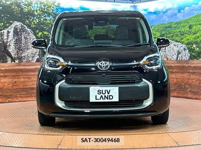Toyota SIENTA 2022-10 7359840-14