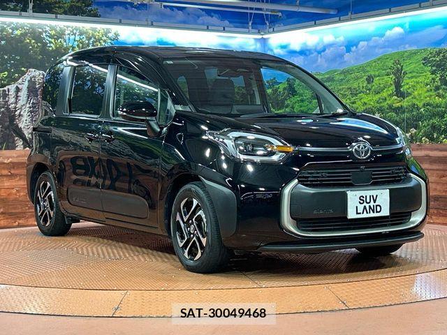 Toyota SIENTA 2022-10 7359840-16