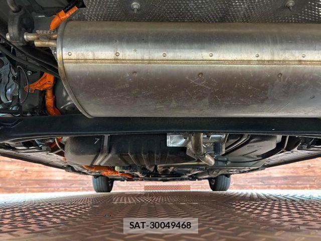 Toyota SIENTA 2022-10 7359840-18