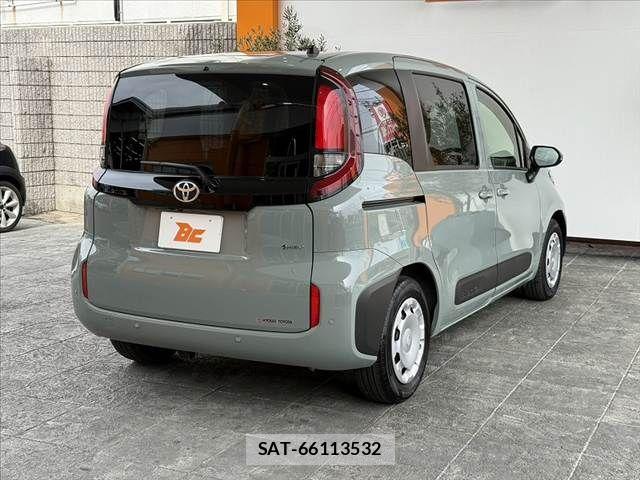 Toyota SIENTA 2025-04 7359849-14