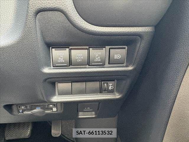 Toyota SIENTA 2025-04 7359849-21