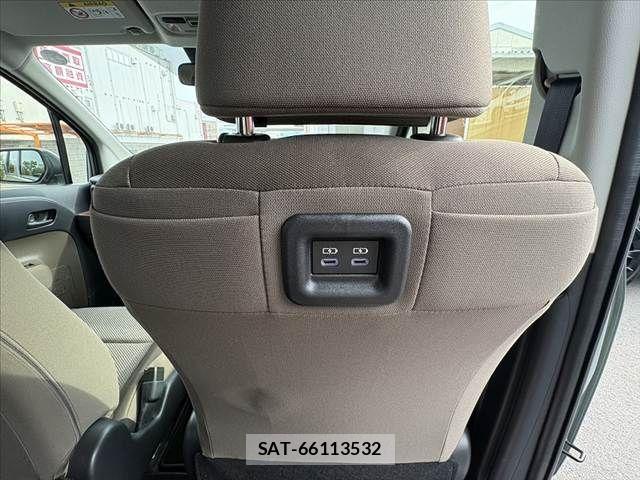 Toyota SIENTA 2025-04 7359849-24