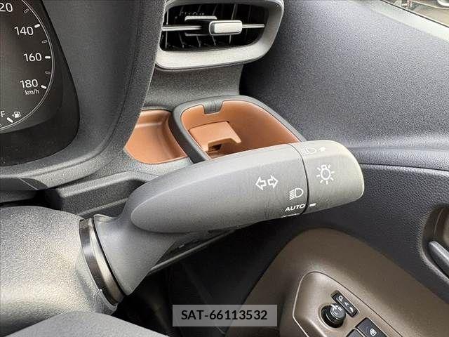 Toyota SIENTA 2025-04 7359849-26