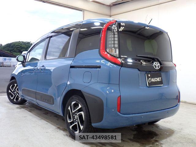 Toyota SIENTA 2025-03 7359837-2