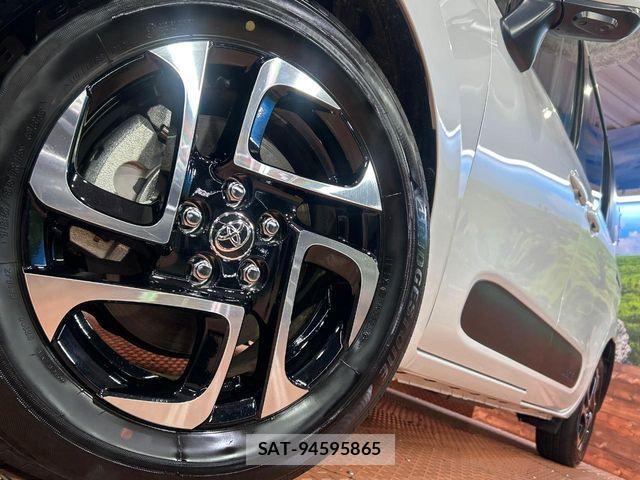 Toyota SIENTA 2025-03 7359839-13