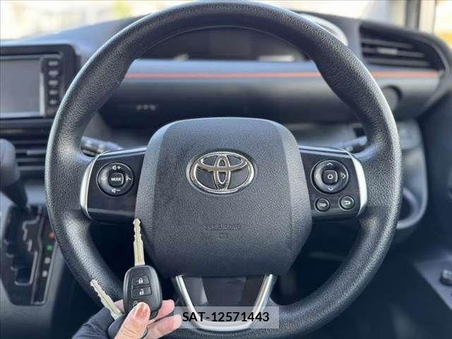 Toyota SIENTA 2017-04 7359860-6