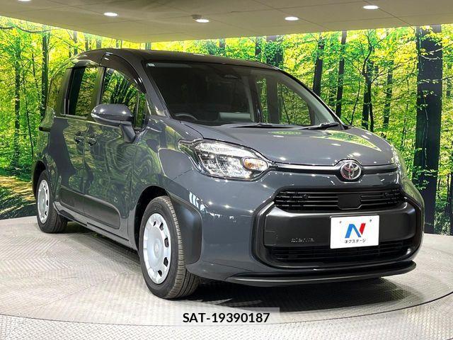 Toyota SIENTA 2023-07 7359852-15
