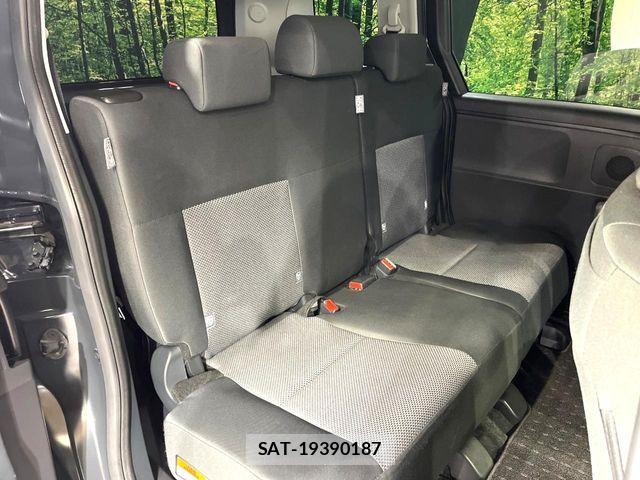 Toyota SIENTA 2023-07 7359852-8