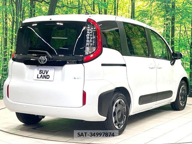 Toyota SIENTA 2026-04 7359841-17