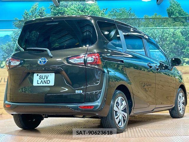 Toyota SIENTA 2019-04 7359850-17