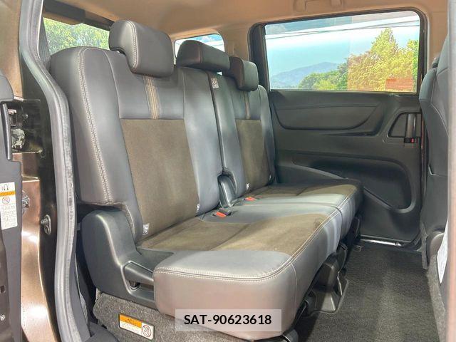 Toyota SIENTA 2019-04 7359850-8