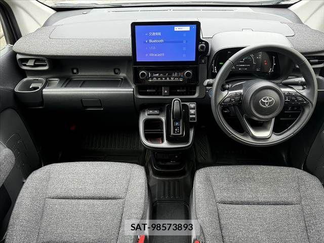 Toyota SIENTA 2023-09 7359848-1