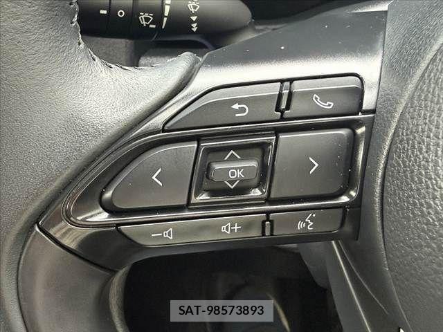 Toyota SIENTA 2023-09 7359848-23