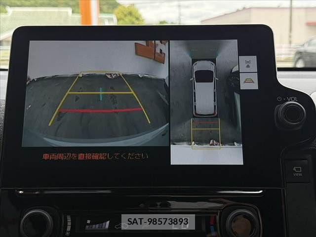 Toyota SIENTA 2023-09 7359848-2