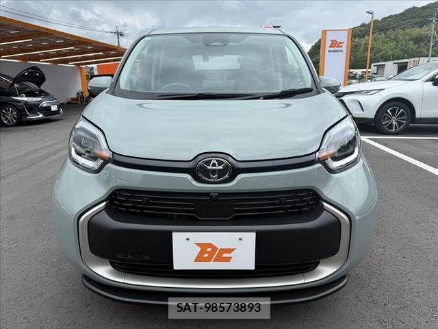 Toyota SIENTA 2023-09 7359848-8