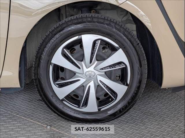 Toyota SIENTA 2021-01 7359858-16