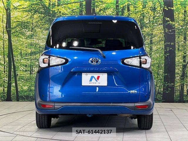 Toyota SIENTA 2016-05 7359857-14
