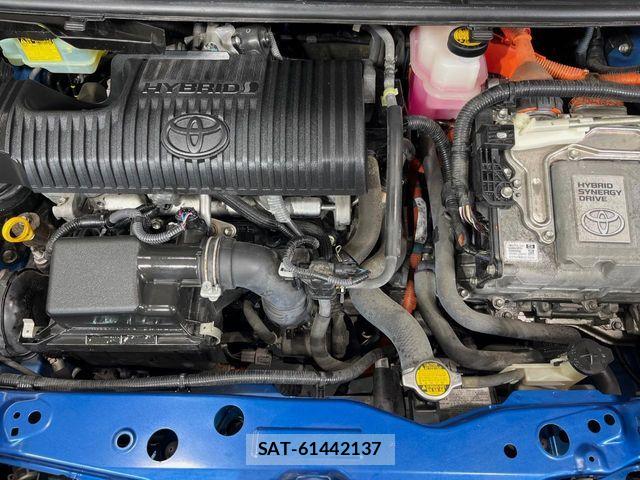 Toyota SIENTA 2016-05 7359857-17