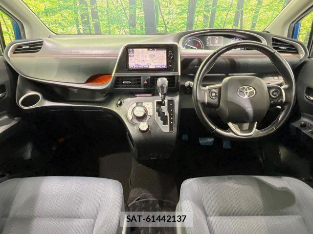 Toyota SIENTA 2016-05 7359857-1