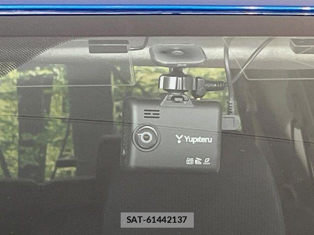 Toyota SIENTA 2016-05 7359857-5