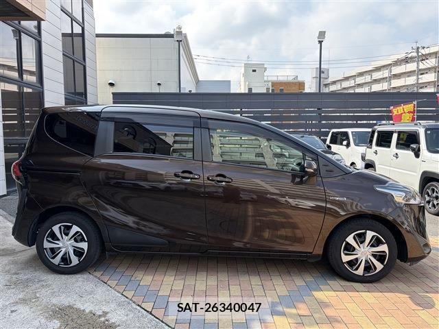 Toyota SIENTA 2019-03 7359856-6