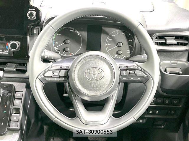 Toyota SIENTA 2026-04 7359842-11