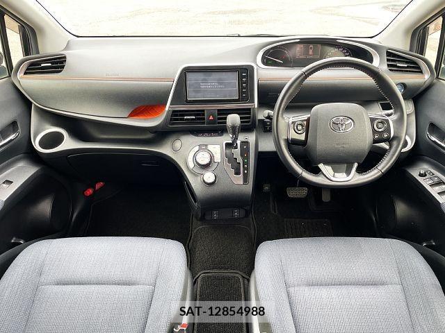 Toyota SIENTA 2015-08 7359851-1