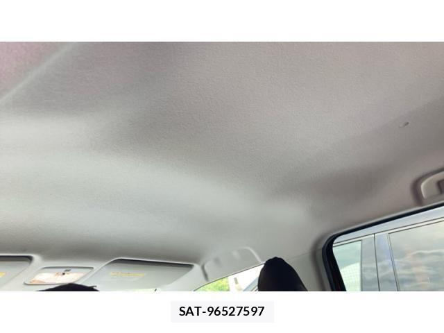 Toyota SIENTA 2015-10 7359855-9