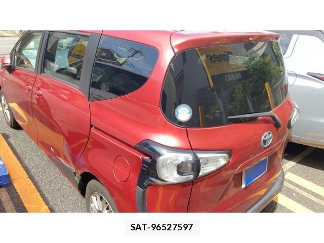 Toyota SIENTA 2015-10 7359855-3