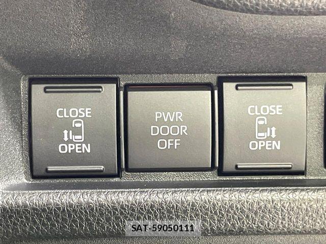 Toyota SIENTA 2022-11 7394092-2