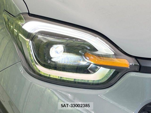 Toyota SIENTA 2026-04 7394082-12