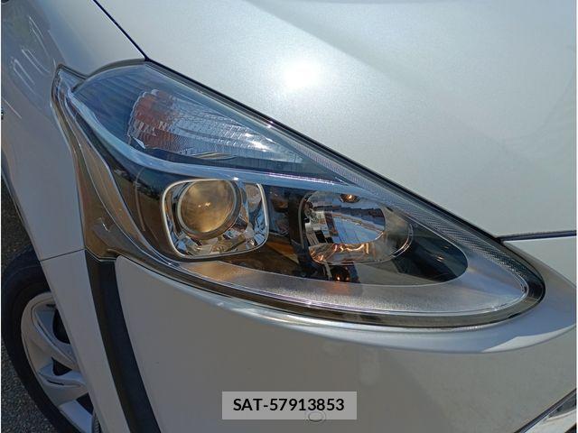 Toyota SIENTA 2019-03 7394114-3
