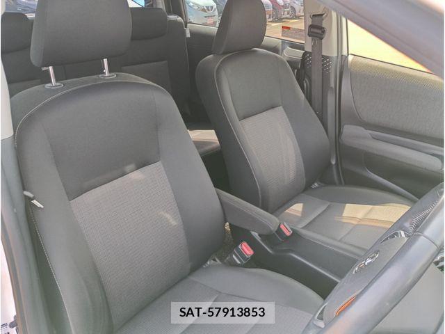 Toyota SIENTA 2019-03 7394114-5