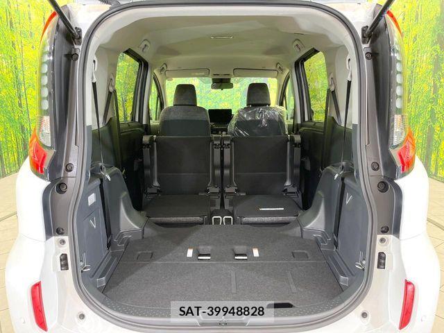 Toyota SIENTA 2026-05 7393157-10