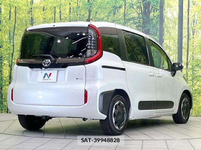 Toyota SIENTA 2026-05 7393157-16