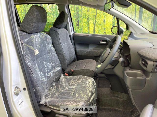 Toyota SIENTA 2026-05 7393157-7