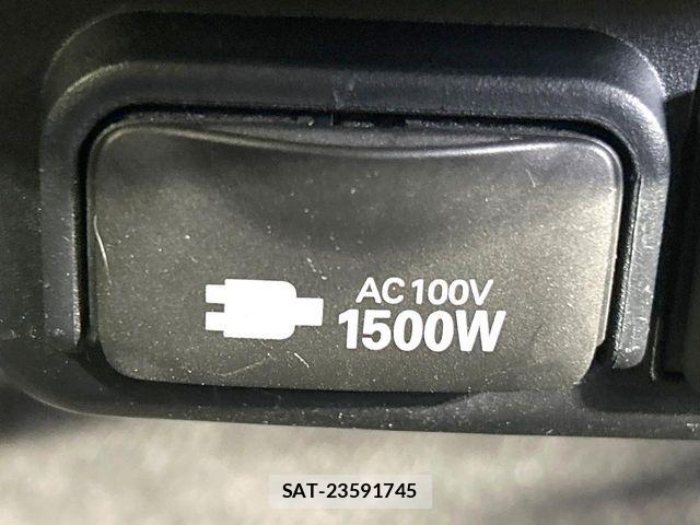 Toyota SIENTA 2022-04 7394100-6