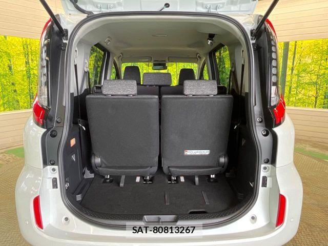 Toyota SIENTA 2025-05 7394081-11